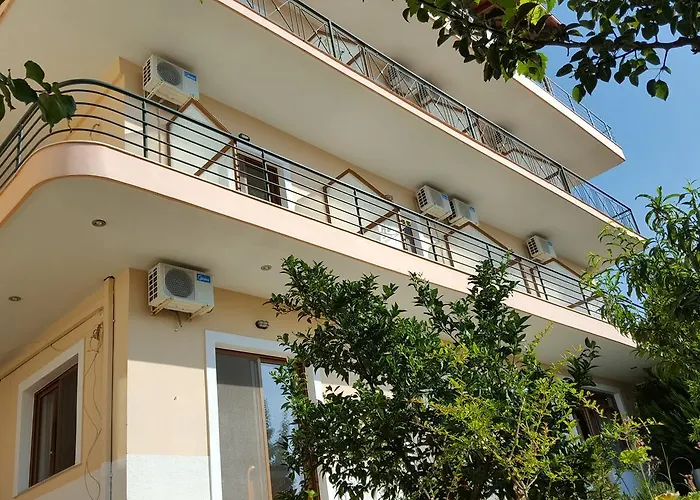Zeneli Hotel *