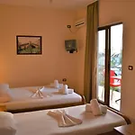 Zeneli * Sarandë