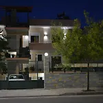 호텔 Zeneli Sarandë