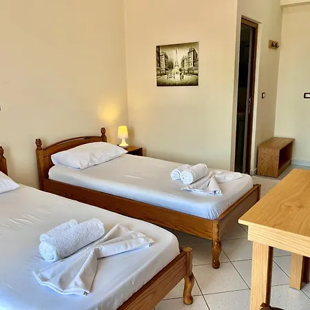 Zeneli Hotel *