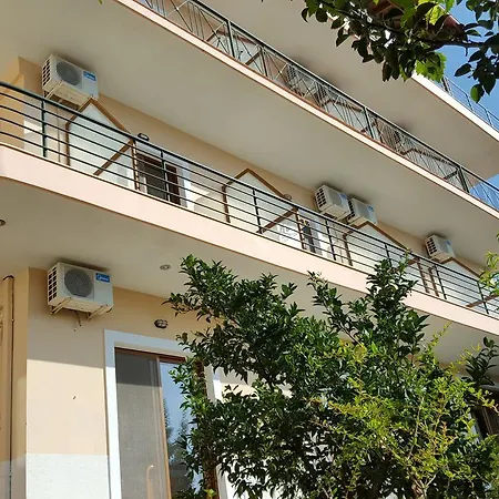 Zeneli Hotel *